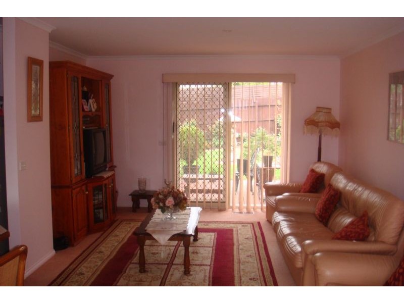 5 Candlebark Close, Hampton Park VIC 3976