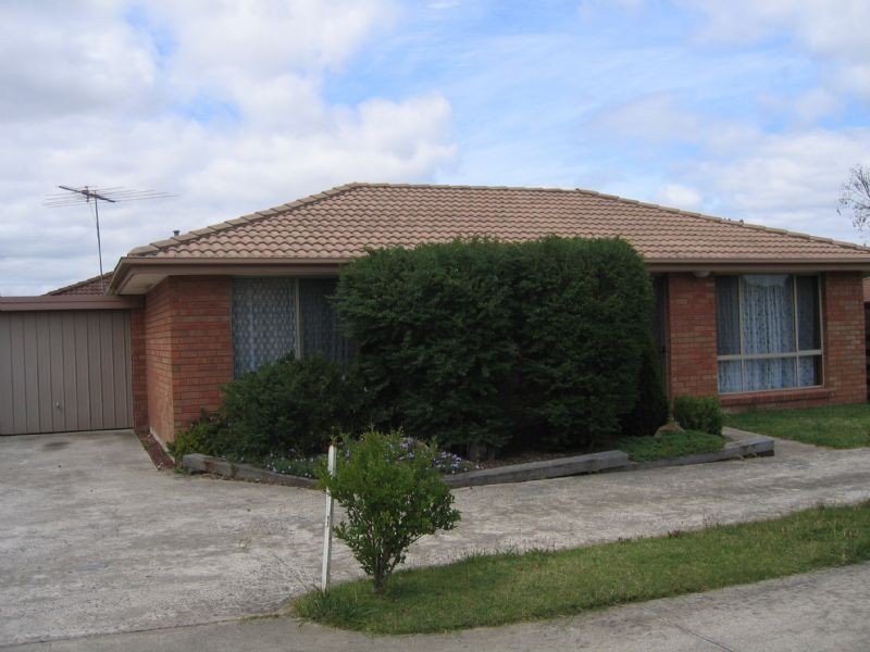 1/34 Narellan Drive, Hampton Park VIC 3976