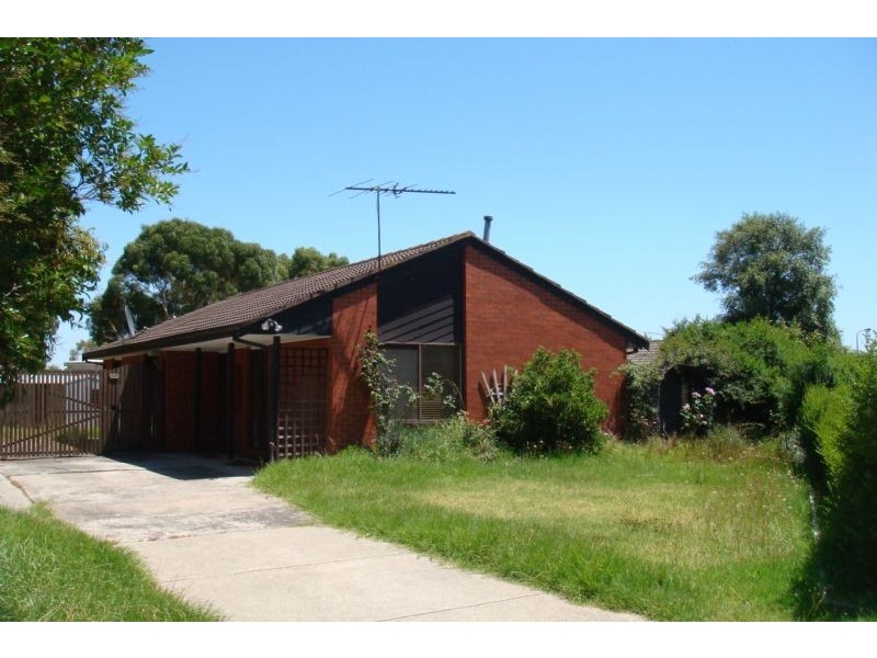 21 Branton Drive, Hampton Park VIC 3976