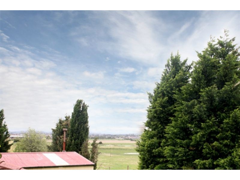 90 Justin Circuit, Hampton Park VIC 3976