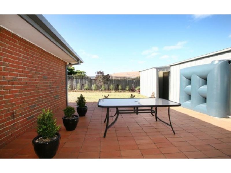 38 Leopold Crescent, Hampton Park VIC 3976