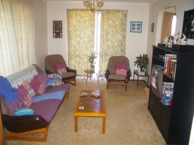 13 Saxonwood Drive, Narre Warren VIC 3805