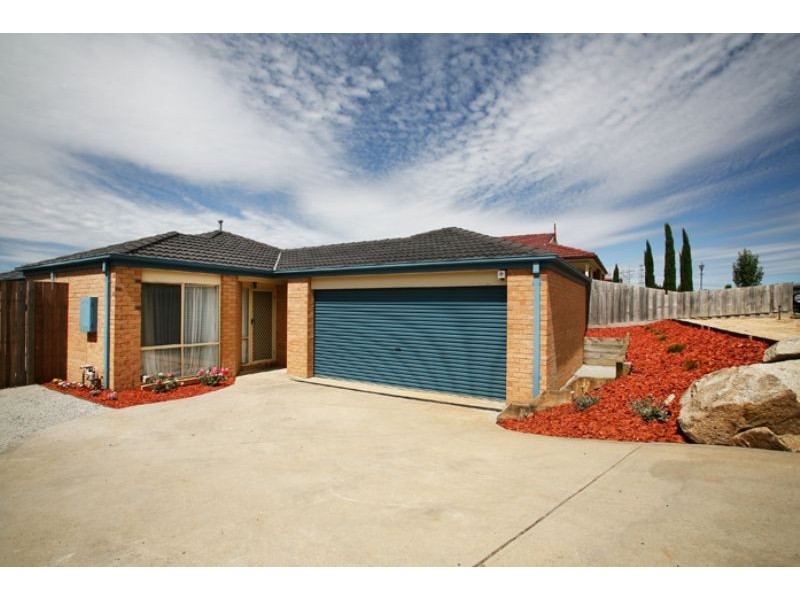 9 Burlington Chase, Hampton Park VIC 3976