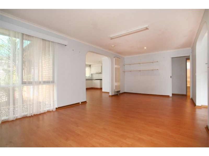 122 Cairns Road, Hampton Park VIC 3976