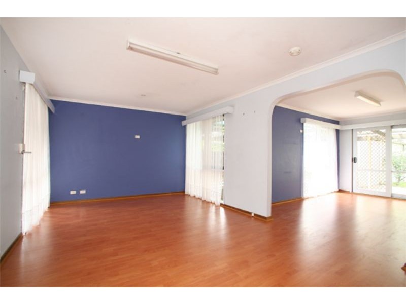 122 Cairns Road, Hampton Park VIC 3976