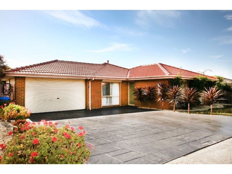 5 Fulham Close, Hampton Park VIC 3976