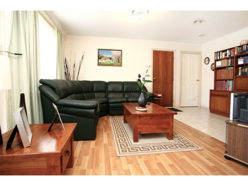 5 Fulham Close, Hampton Park VIC 3976