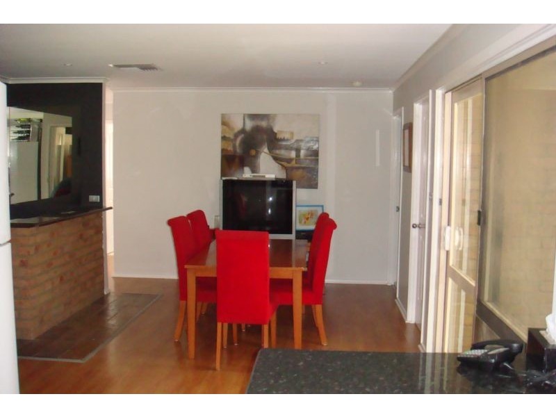 1 Pollina Close, Hampton Park VIC 3976