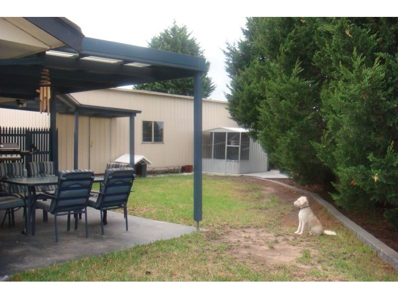 1 Pollina Close, Hampton Park VIC 3976