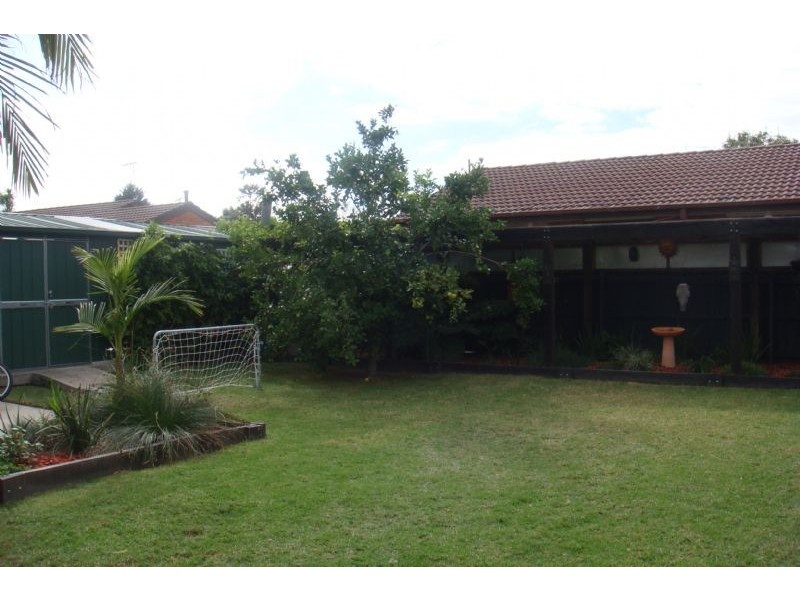 4 Alaster Court, Hampton Park VIC 3976