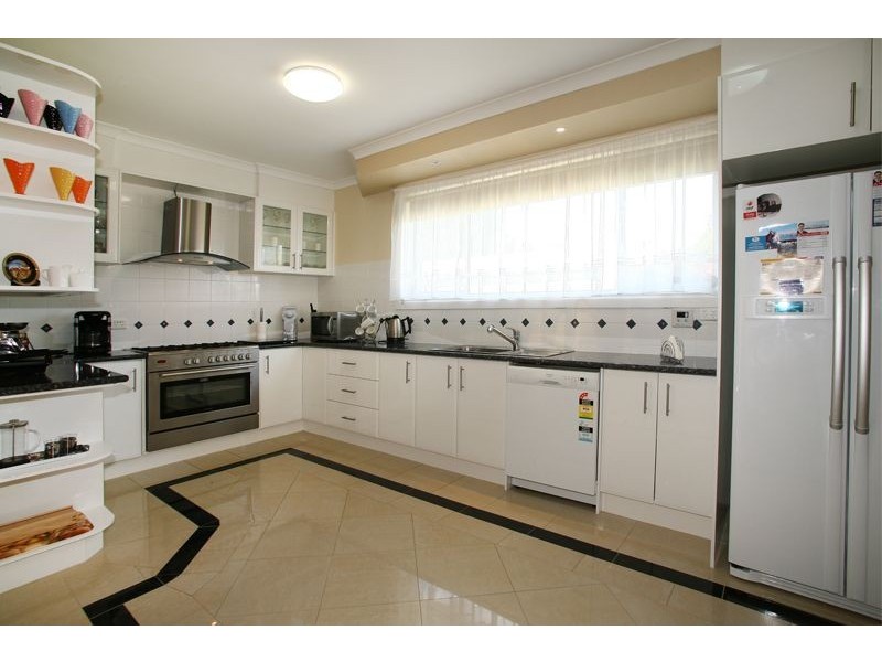 118 Fordholm Road, Hampton Park VIC 3976