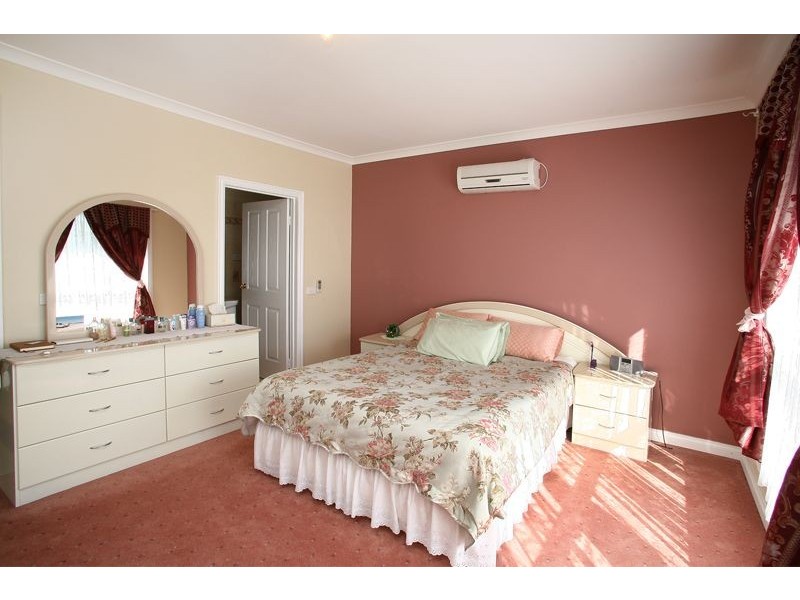 118 Fordholm Road, Hampton Park VIC 3976