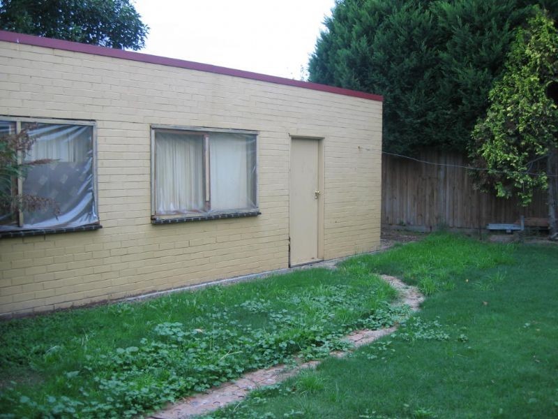 2 Parkland Avenue, Hampton Park VIC 3976