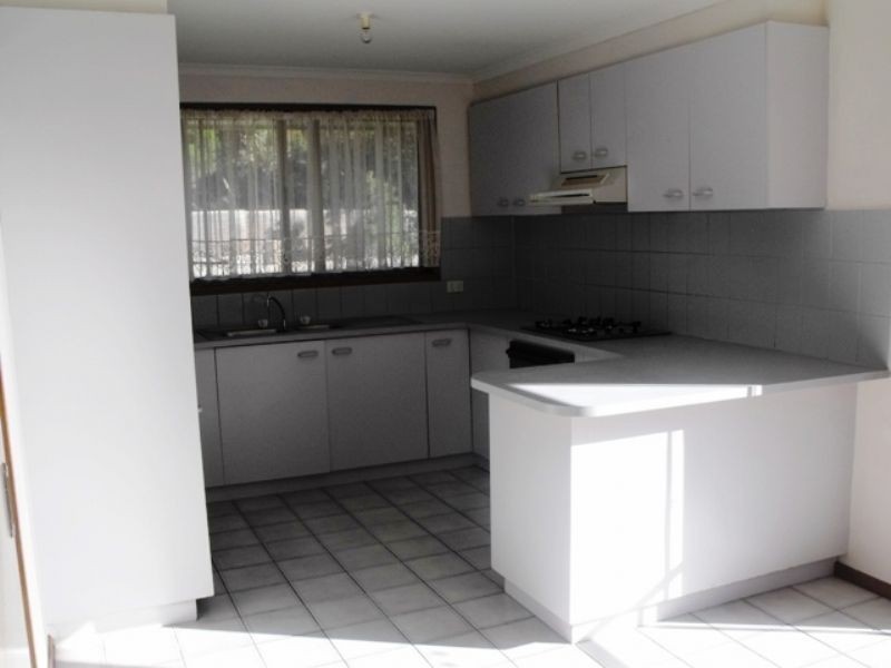 1/36 Robjant Street, Hampton Park VIC 3976