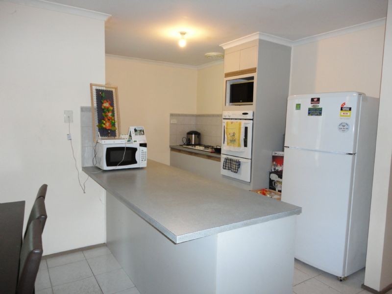 79 Strong Drive, Hampton Park VIC 3976