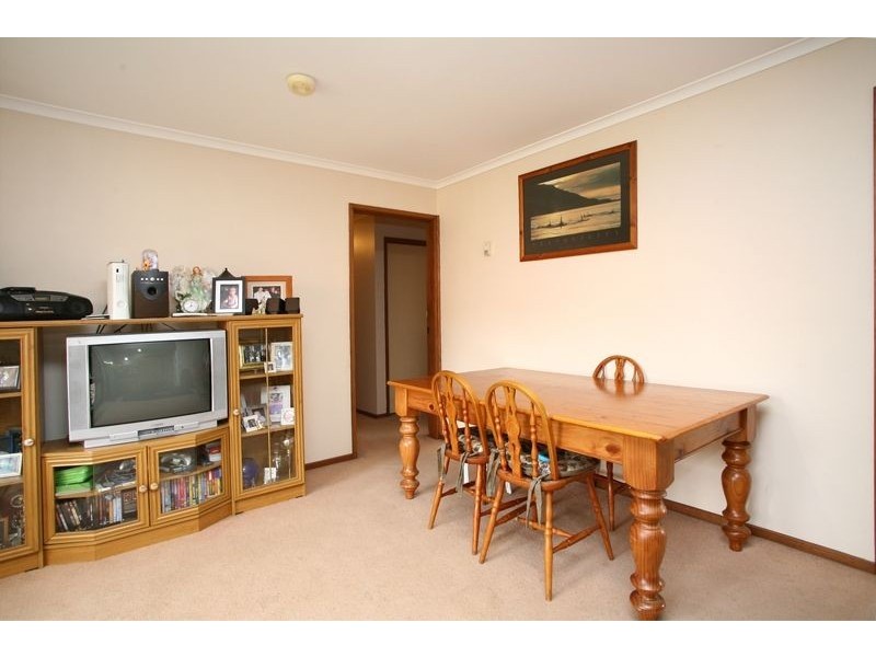 4 Hedley Place, Hampton Park VIC 3976