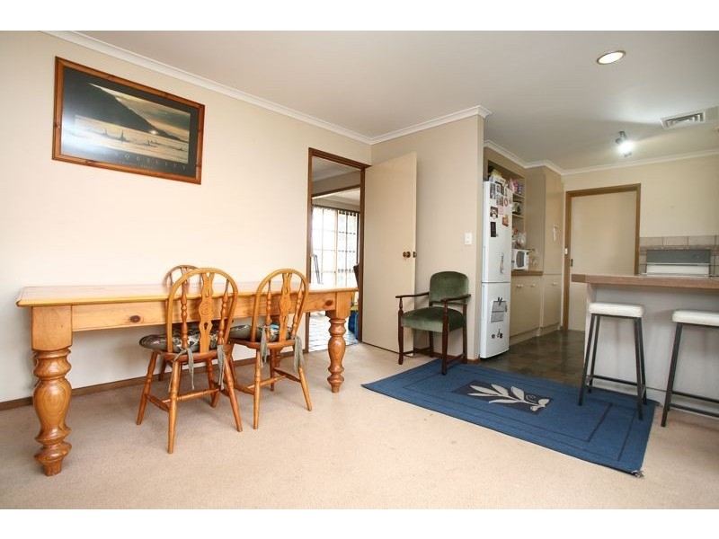 4 Hedley Place, Hampton Park VIC 3976