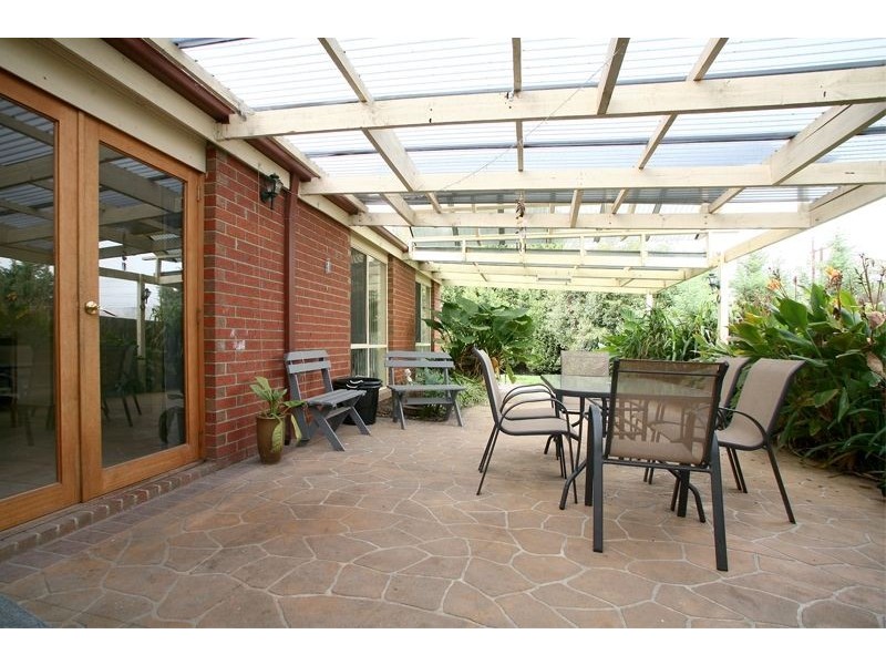 4 Beech Place, Hallam VIC 3803