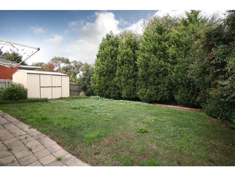 4 Beech Place, Hallam VIC 3803