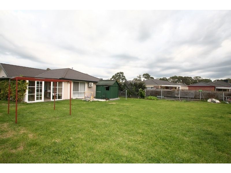 38 Branton Drive, Hampton Park VIC 3976