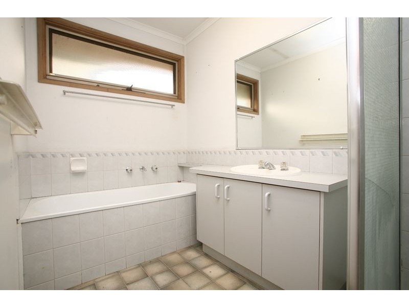 78 Warana Drive, Hampton Park VIC 3976