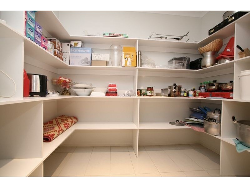 4 The Grove, Hampton Park VIC 3976