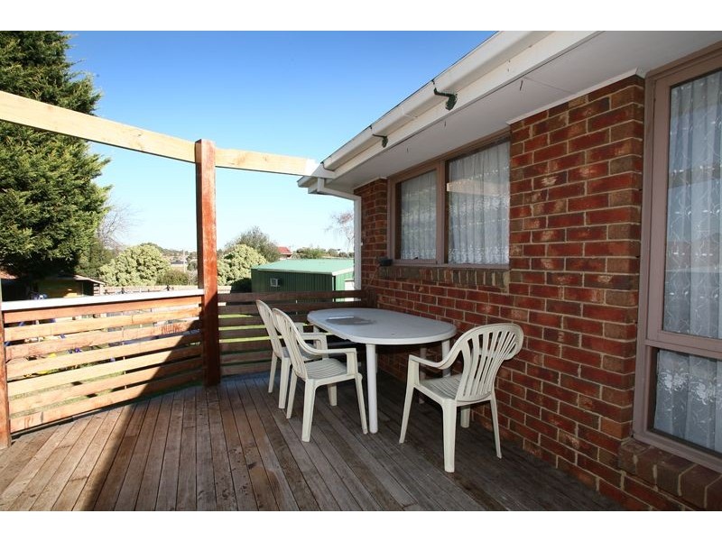 28 Warana Drive, Hampton Park VIC 3976