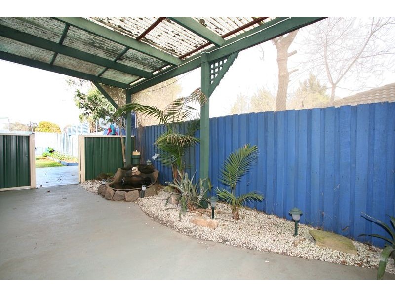 6 Pound Road, Hampton Park VIC 3976