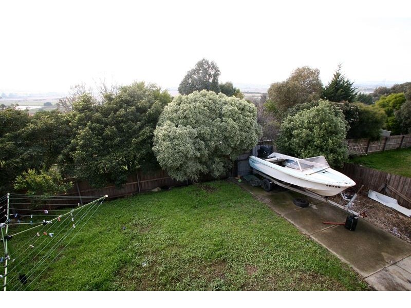 48 Justin Circuit, Hampton Park VIC 3976