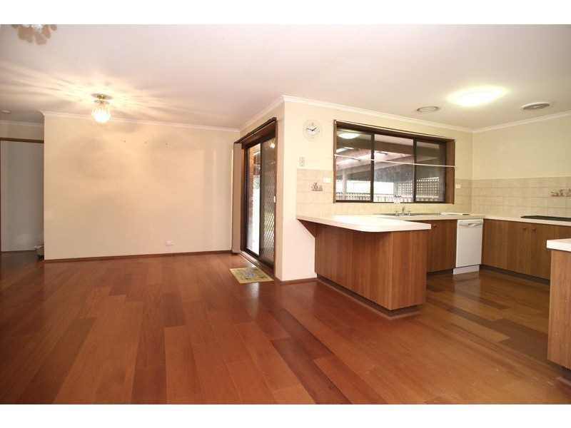 14 Jasper Court, Hampton Park VIC 3976