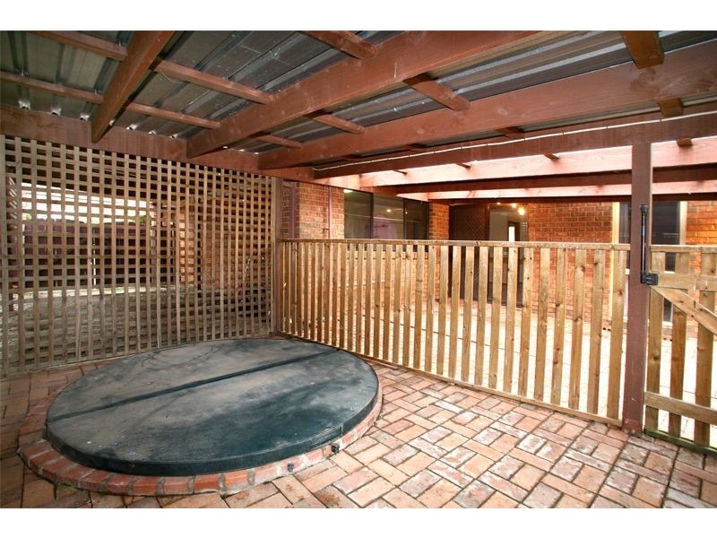 14 Jasper Court, Hampton Park VIC 3976