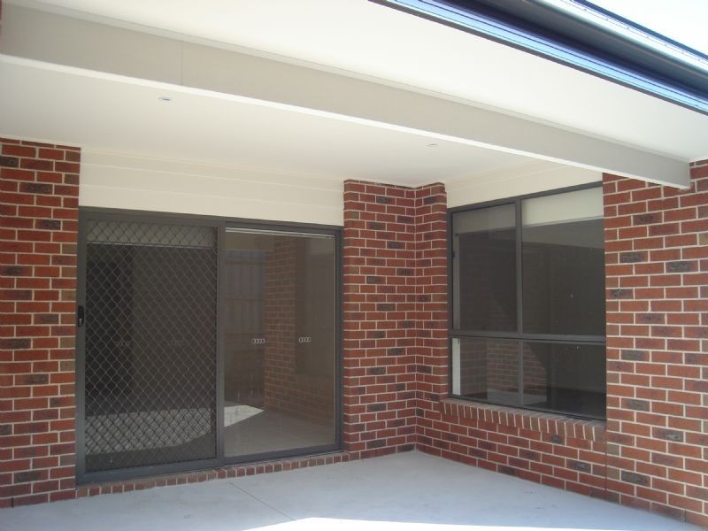 3 Elphin Close, Lynbrook VIC 3975