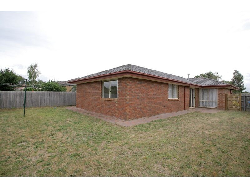 4 Redwood Avenue, Hampton Park VIC 3976