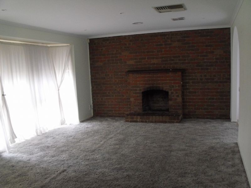 13  Edgerton Court, Hampton Park VIC 3976