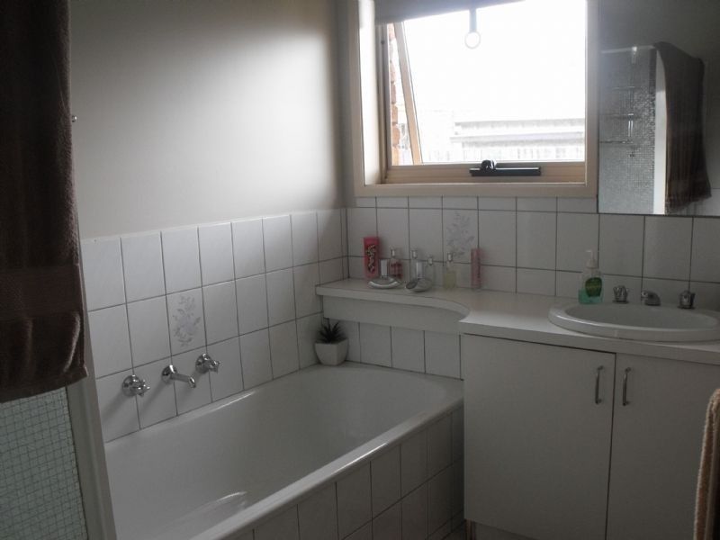 5/46 Beckington Crescent, Hampton Park VIC 3976