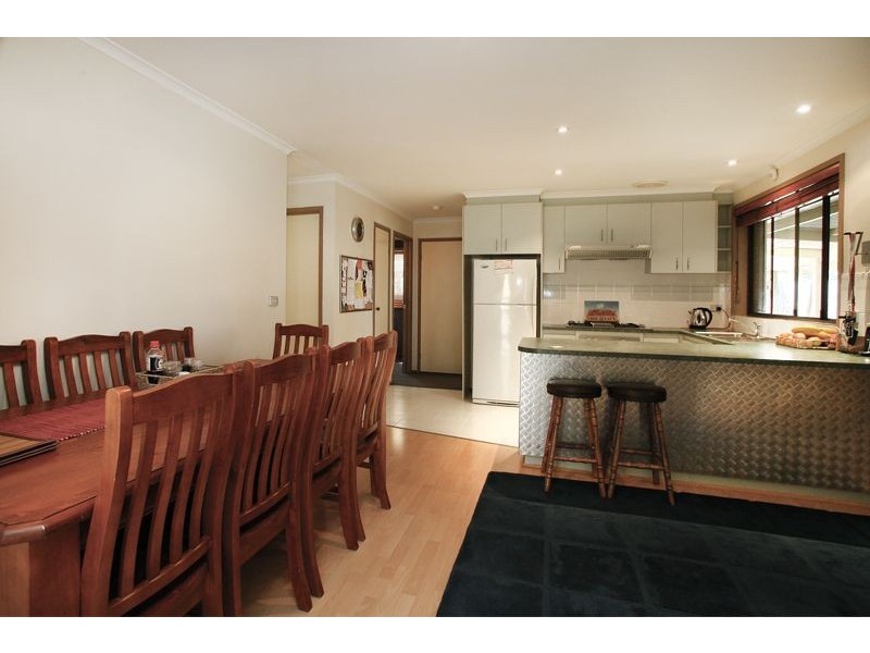 4 Alaster Court, Hampton Park VIC 3976