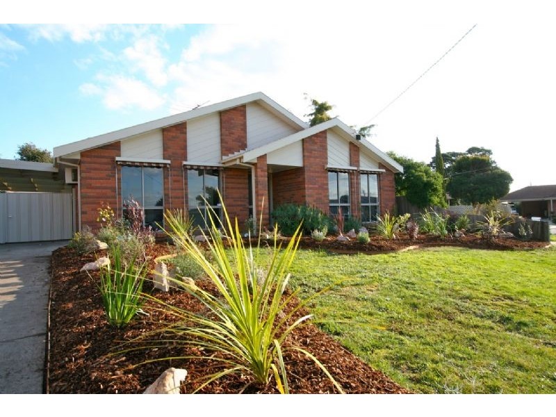 4 Wendy Court, Hampton Park VIC 3976