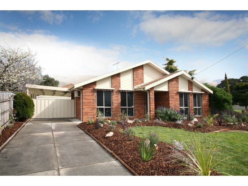 4 Wendy Court, Hampton Park VIC 3976