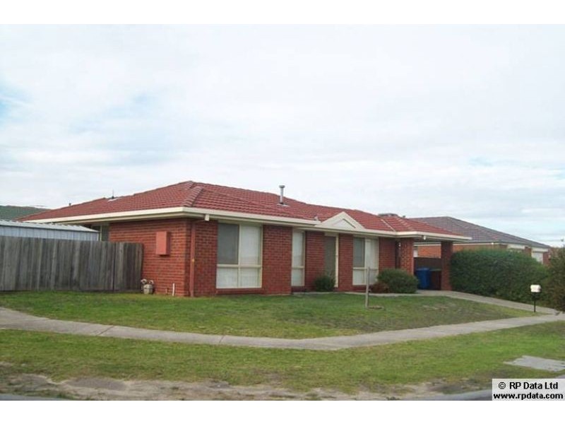 19 Summit Court, Hampton Park VIC 3976