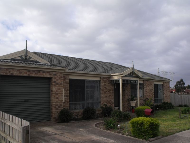 12 Oakman Way, Hampton Park VIC 3976