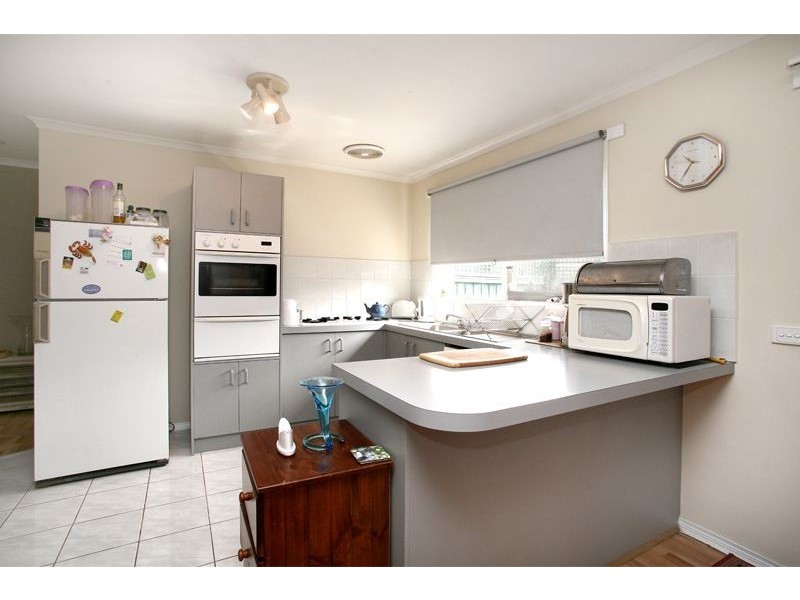 43 Amber Drive, Hampton Park VIC 3976