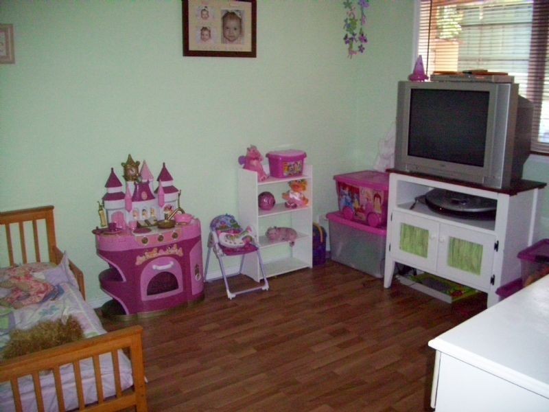 43 Amber Drive, Hampton Park VIC 3976