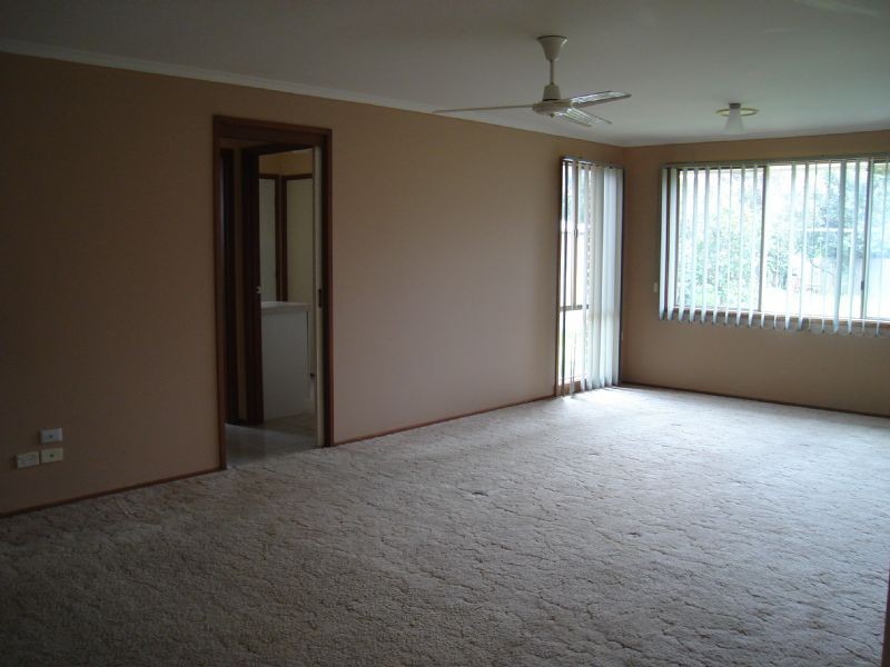 1/15 Katrina Close, Hallam VIC 3803