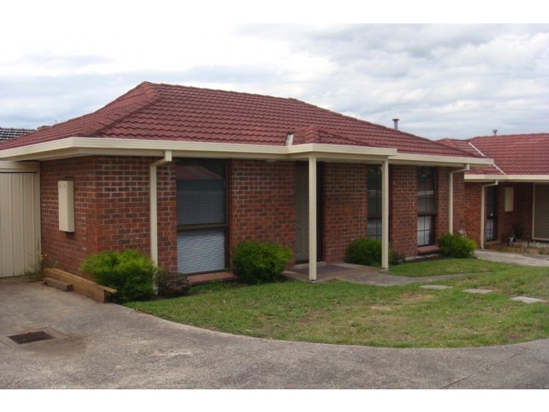 2/24 Alma Road, Hampton Park VIC 3976