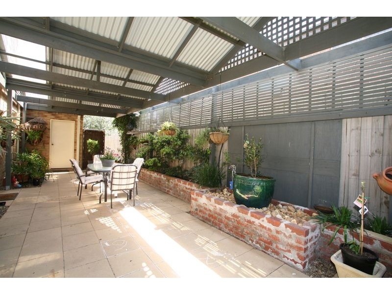 1 Sugarloaf Avenue, Lynbrook VIC 3975