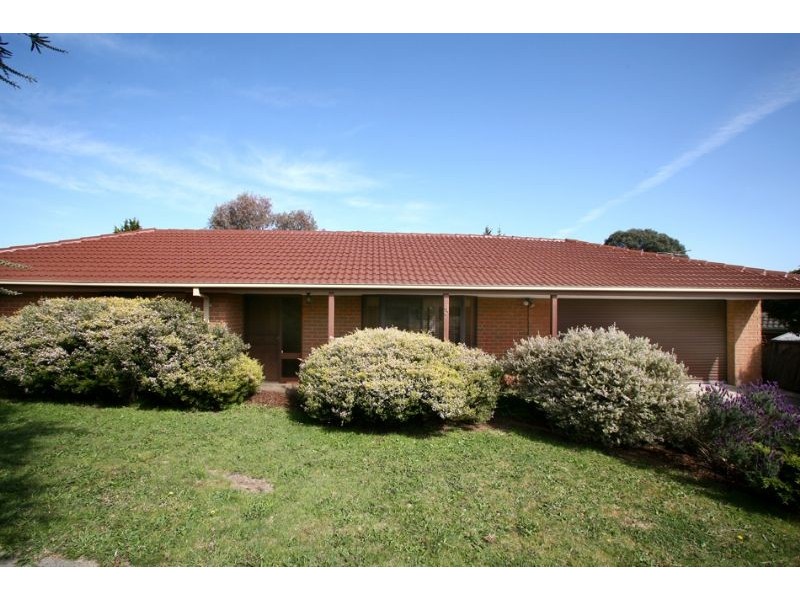 3 Edgerton Court, Hampton Park VIC 3976