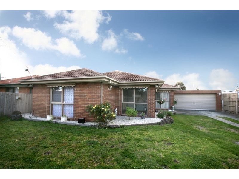 84 Robjant Street, Hampton Park VIC 3976