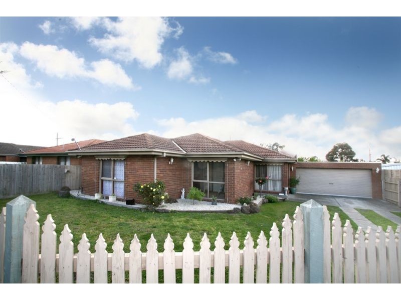 84 Robjant Street, Hampton Park VIC 3976