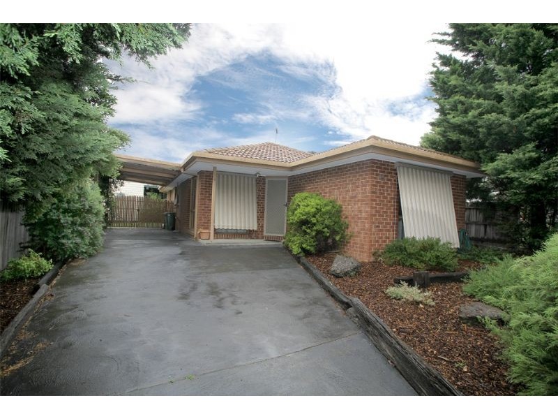 13 Greenhill rise, Hampton Park VIC 3976