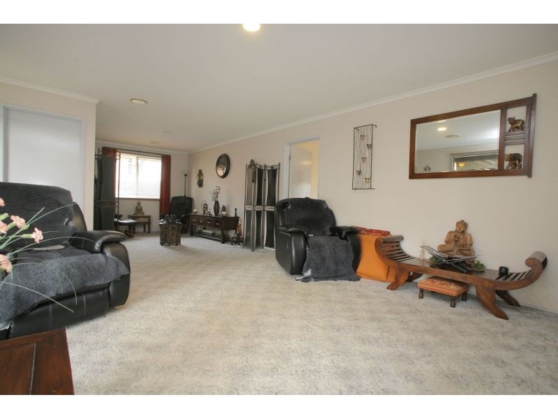 14 Edith Rise, Hampton Park VIC 3976